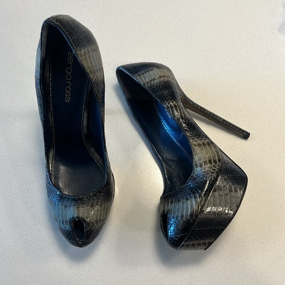 Sergio Rossi Vintage Pumps - Picture 2 of 7